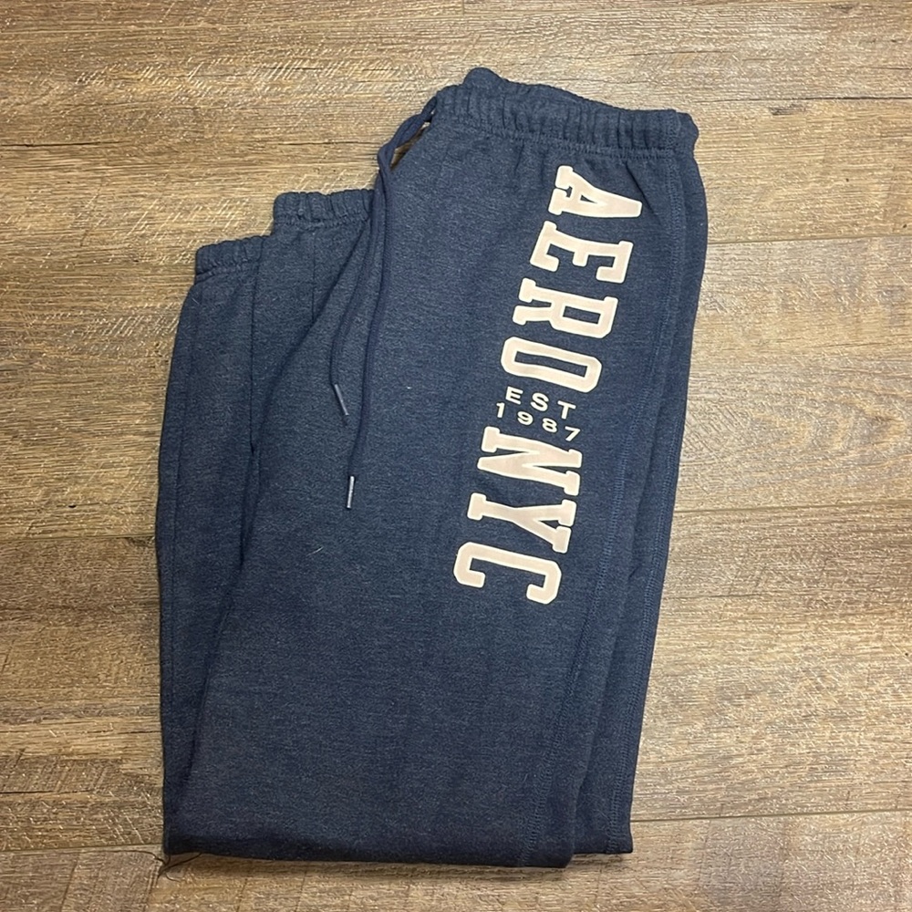 Size small Aeropostale sweatpants